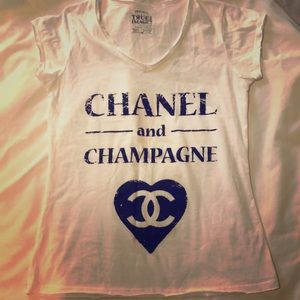 Chanel T-shirt